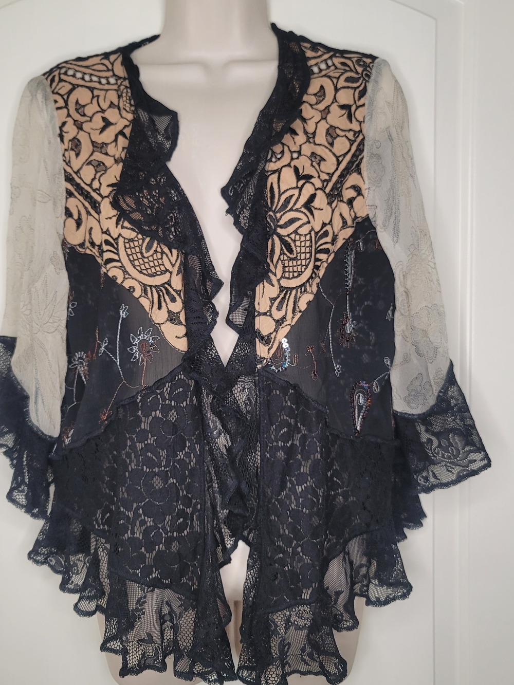 Vintage Y2K 90sFashion Sheer Lace Whimsigoth Kimono Top